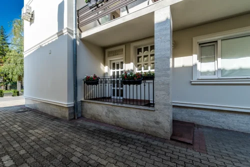 Piscina exterioară - Pensiunea Villa Cristian