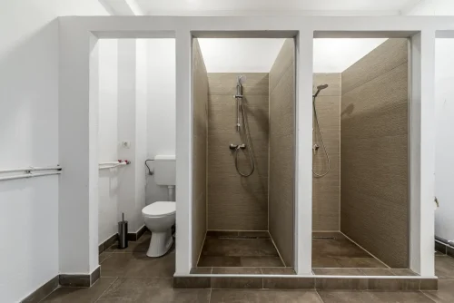 Baie privată curată - Villa Cristian